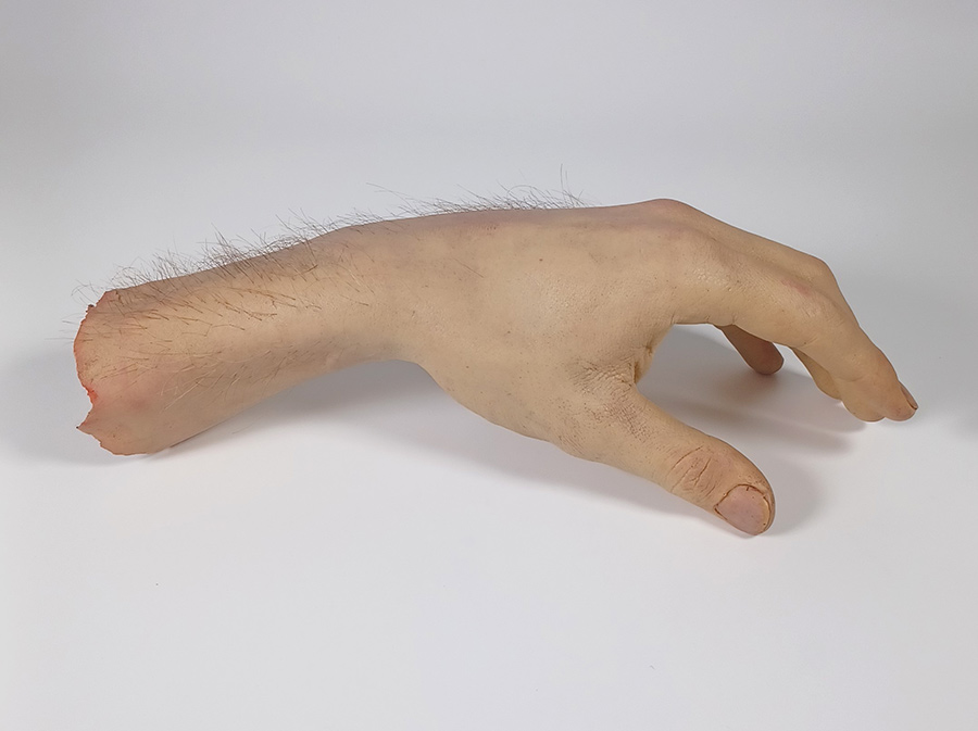 Lance - Linke Hand BACKGROUND Lance - Linke Hand BACKGROUND